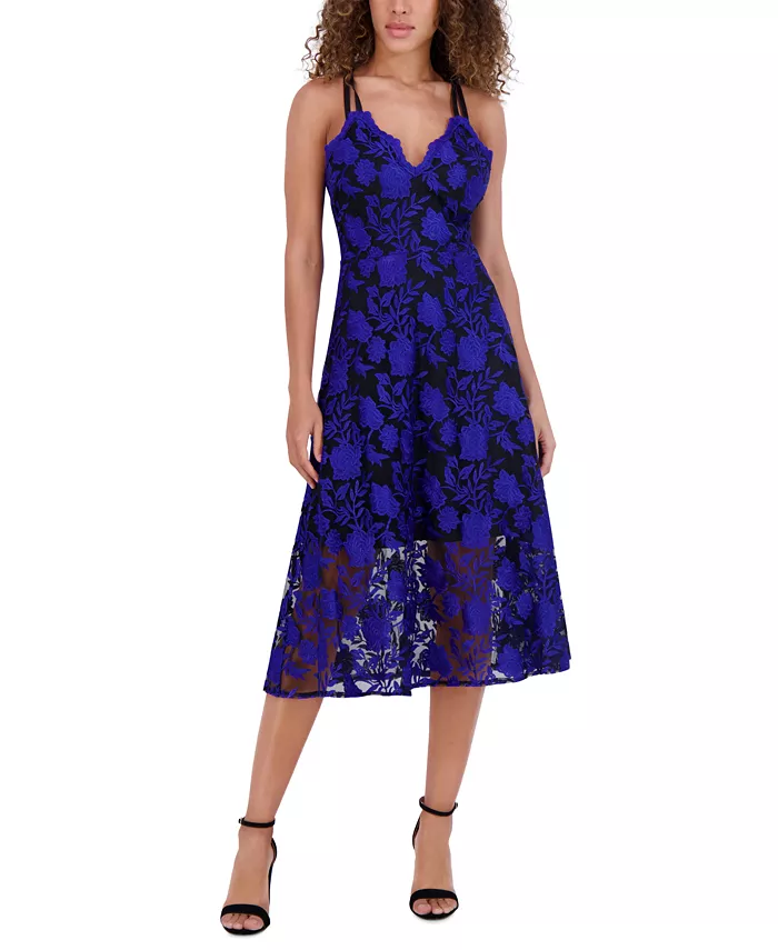 Женское платье миди без рукавов с вышивкой из сетки Siena, синий
Женское платье миди без рукавов с вышивкой из сетки Siena, синий