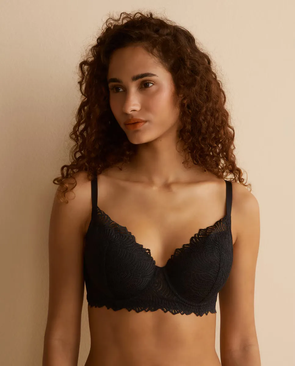 Уплотненный бюстгальтер на косточках Naturana, черный 
Уплотненный бюстгальтер на косточках Naturana, черный