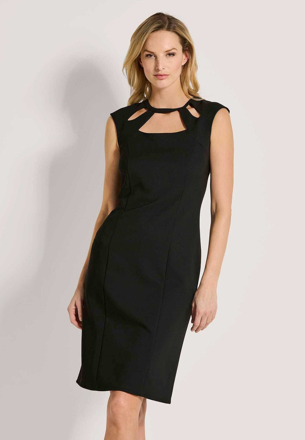 Платье из джерси Shift dress MADELEINE, черный
Платье из джерси Shift dress MADELEINE, черный