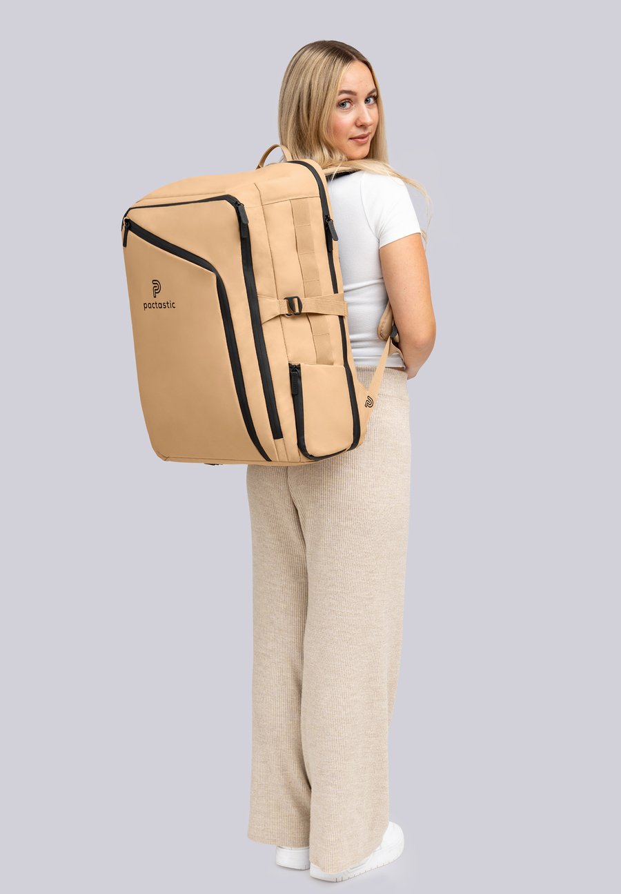 Рюкзак Pactastic URBAN COLLECTION TREKKING, Beige/Sand
Рюкзак Pactastic URBAN COLLECTION TREKKING, Beige/Sand