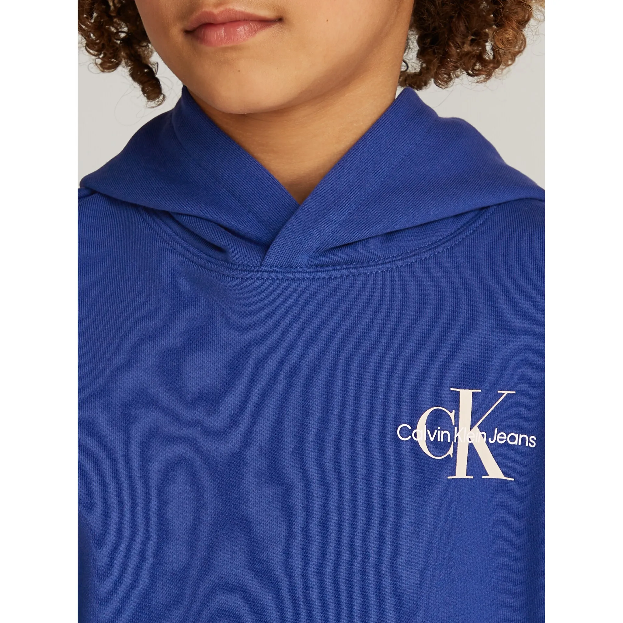 Толстовка с капюшоном Calvin Klein Jeans "SMALL MONOGRAM HOODIE", для детей до 16 лет, с надписью-логотипом, цвет Pigment Blue
Толстовка с капюшоном Calvin Klein Jeans "SMALL MONOGRAM HOODIE", для детей до 16 лет, с надписью-логотипом, цвет Pigment Blue