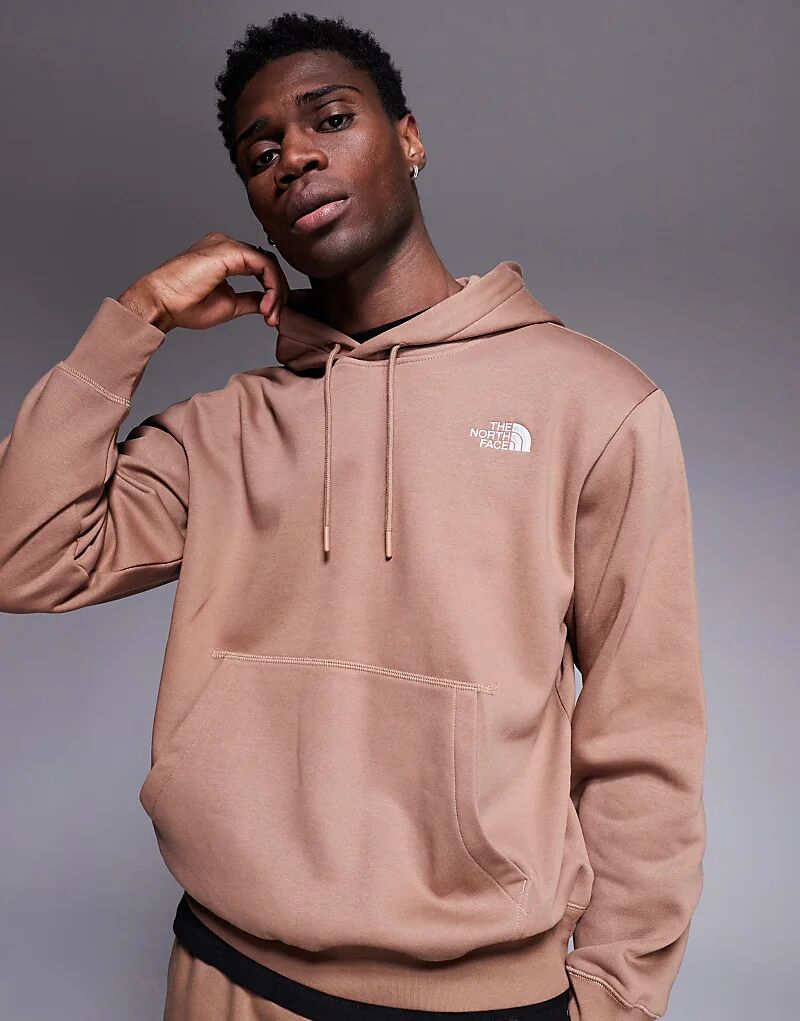 Толстовка оверсайз с логотипом на груди North Face Essential коричневого цвета
Толстовка оверсайз с логотипом на груди North Face Essential коричневого цвета