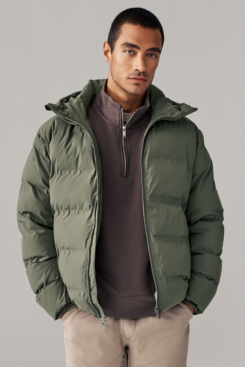 Водонепроницаемый термосварной пуховик с капюшоном Next, зеленый
Водонепроницаемый термосварной пуховик с капюшоном Next, зеленый