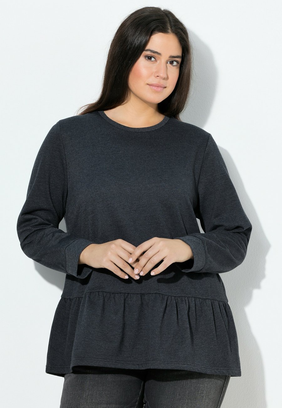 Толстовка Ulla Popken FLOUNCE HEM LONG SLEEVE, Black, Черный, Толстовка Ulla Popken FLOUNCE HEM LONG SLEEVE, Black
Толстовка Ulla Popken FLOUNCE HEM LONG SLEEVE, Black, Черный, Толстовка Ulla Popken FLOUNCE HEM LONG SLEEVE, Black