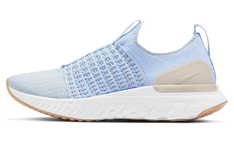 Nike React Phantom Run Flyknit 2 Кроссовки женские
Nike React Phantom Run Flyknit 2 Кроссовки женские