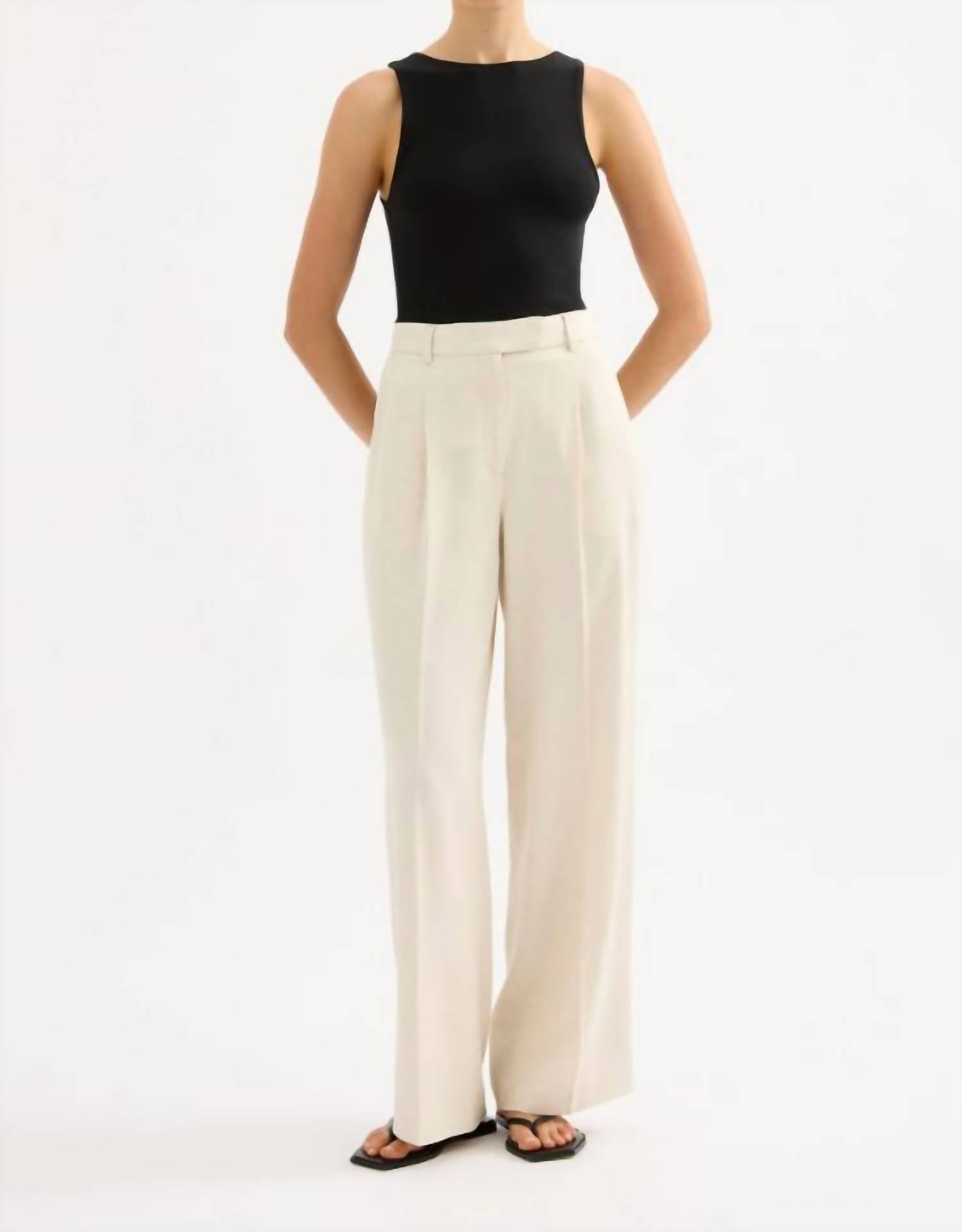 Логан Тейлорд Брюки в цвете боне Nude Lucy, Bone
Логан Тейлорд Брюки в цвете боне Nude Lucy, Bone