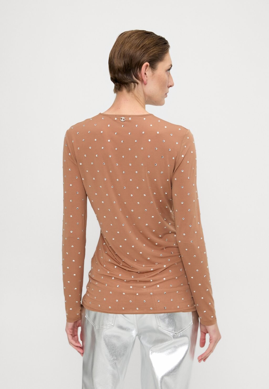 Рубашка с длинным рукавом HAUT Rabanne, коричневый
Рубашка с длинным рукавом HAUT Rabanne, коричневый