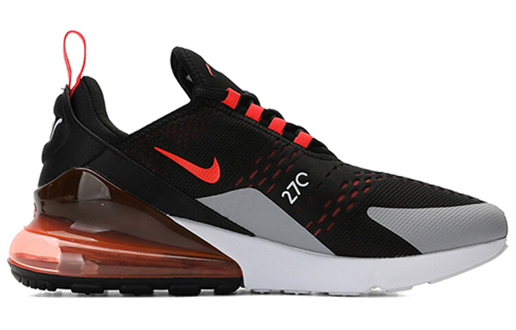 Кроссовки Nike Air Max 270, черный/красный/белый
Кроссовки Nike Air Max 270, черный/красный/белый