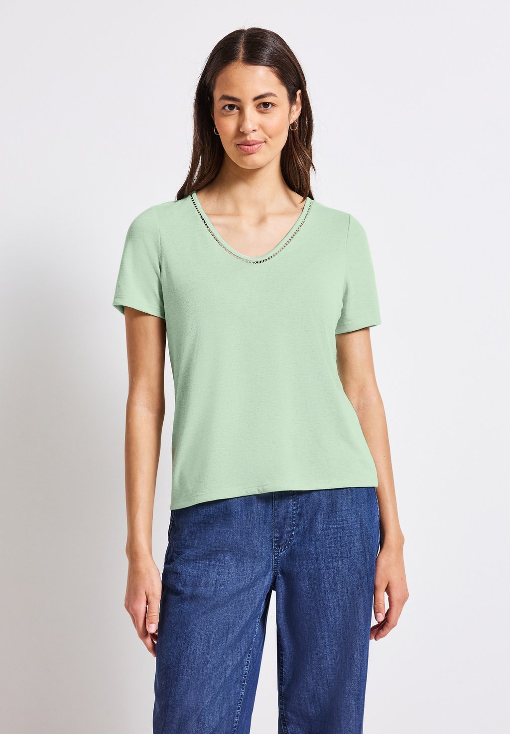 Футболка с принтом LOOK Street One, цвет Grün
Футболка с принтом LOOK Street One, цвет Grün