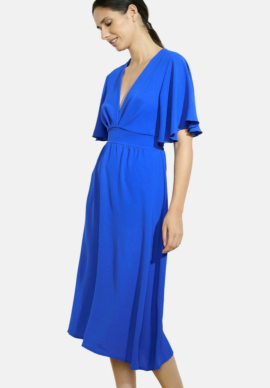 Платье LolaLiza FLOWING MIDI, Electric Blue/Blue
Платье LolaLiza FLOWING MIDI, Electric Blue/Blue