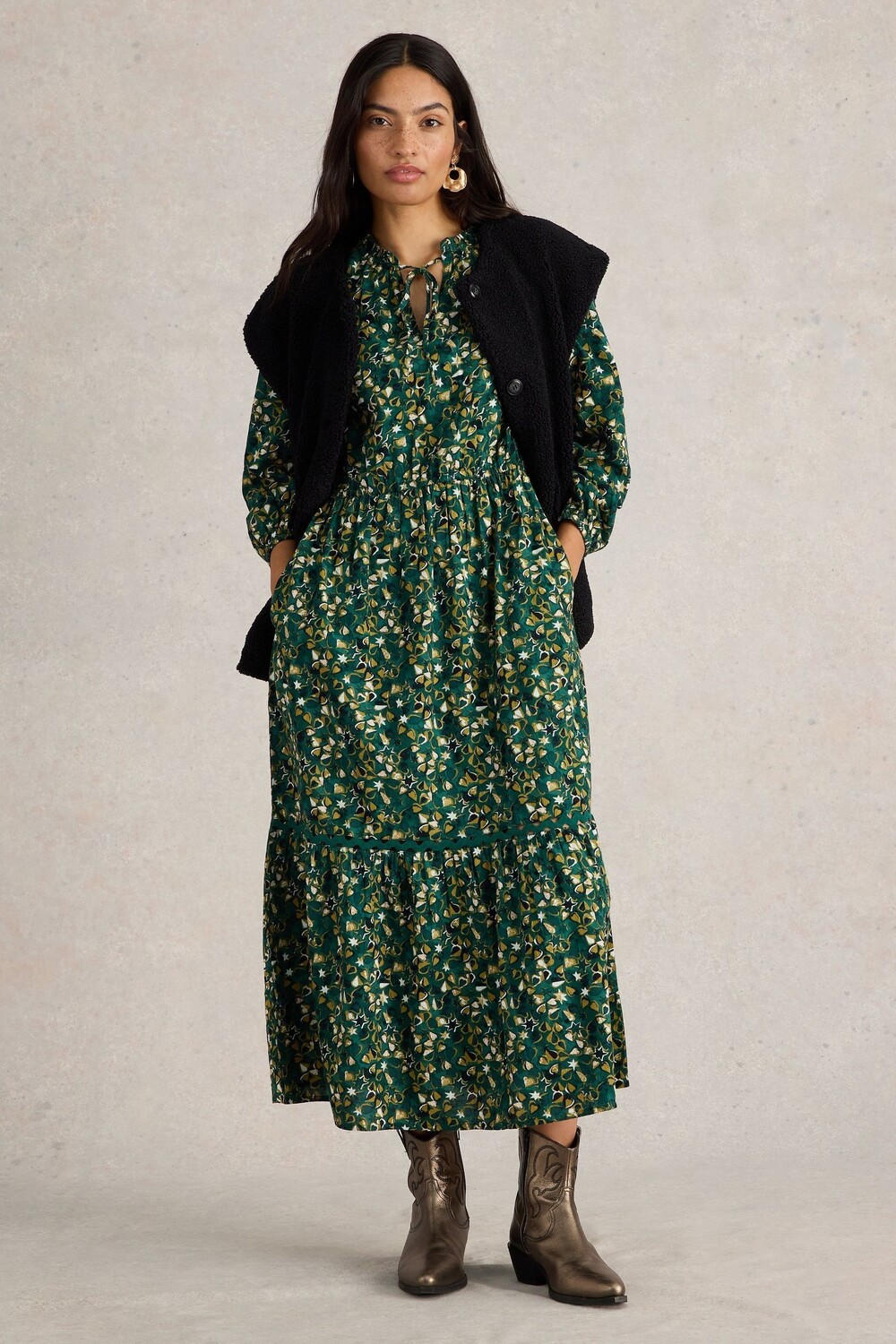 Длинное платье лотос из 100% органического хлопка White Stuff, зеленый
Длинное платье лотос из 100% органического хлопка White Stuff, зеленый