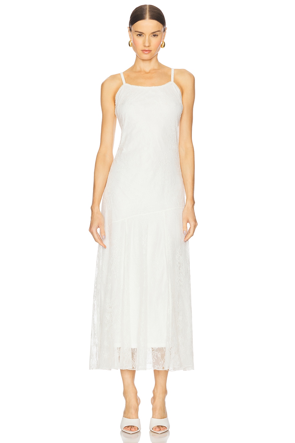 Кружевное платье Veera в цвете cloud dancer от Steve Madden, antique
Кружевное платье Veera в цвете cloud dancer от Steve Madden, antique