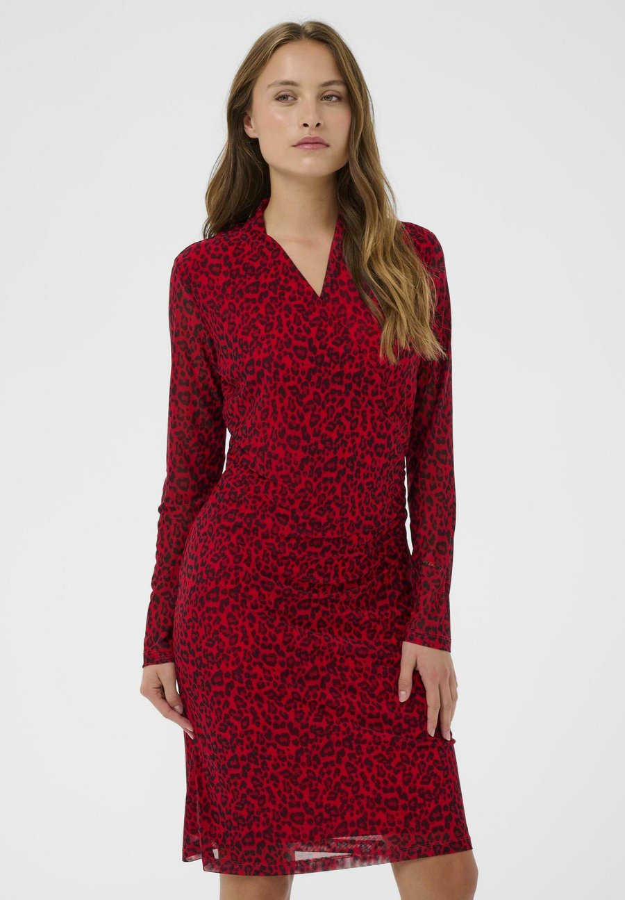 Платье Saint Tropez MIGGASZ WRAP DRESS, Red Reg Leopard/Metallic Red
Платье Saint Tropez MIGGASZ WRAP DRESS, Red Reg Leopard/Metallic Red