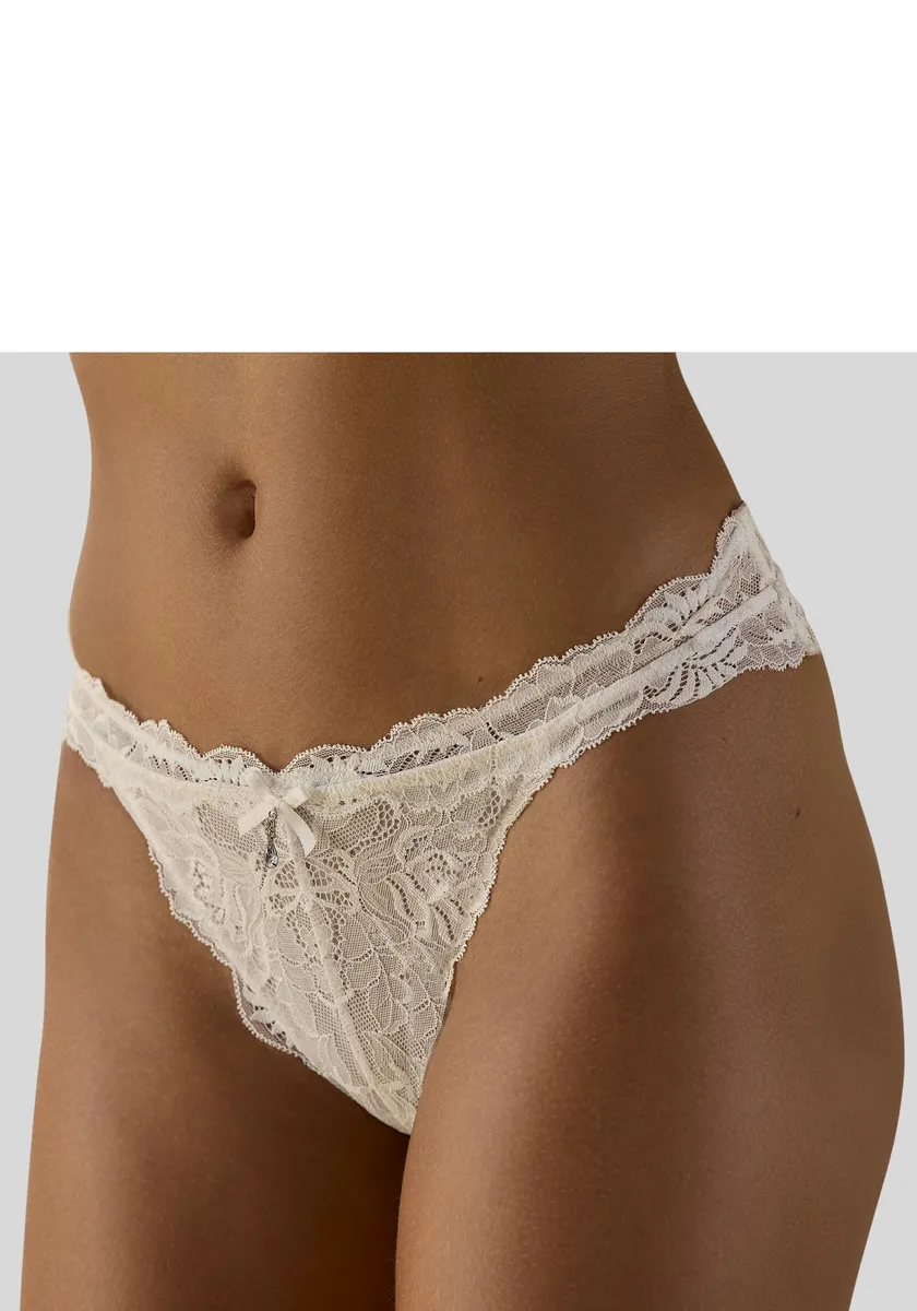 Стринги LASCANA, выполненные из тонкого кружева по всему периметру, слоновая кость
Стринги LASCANA, выполненные из тонкого кружева по всему периметру, слоновая кость