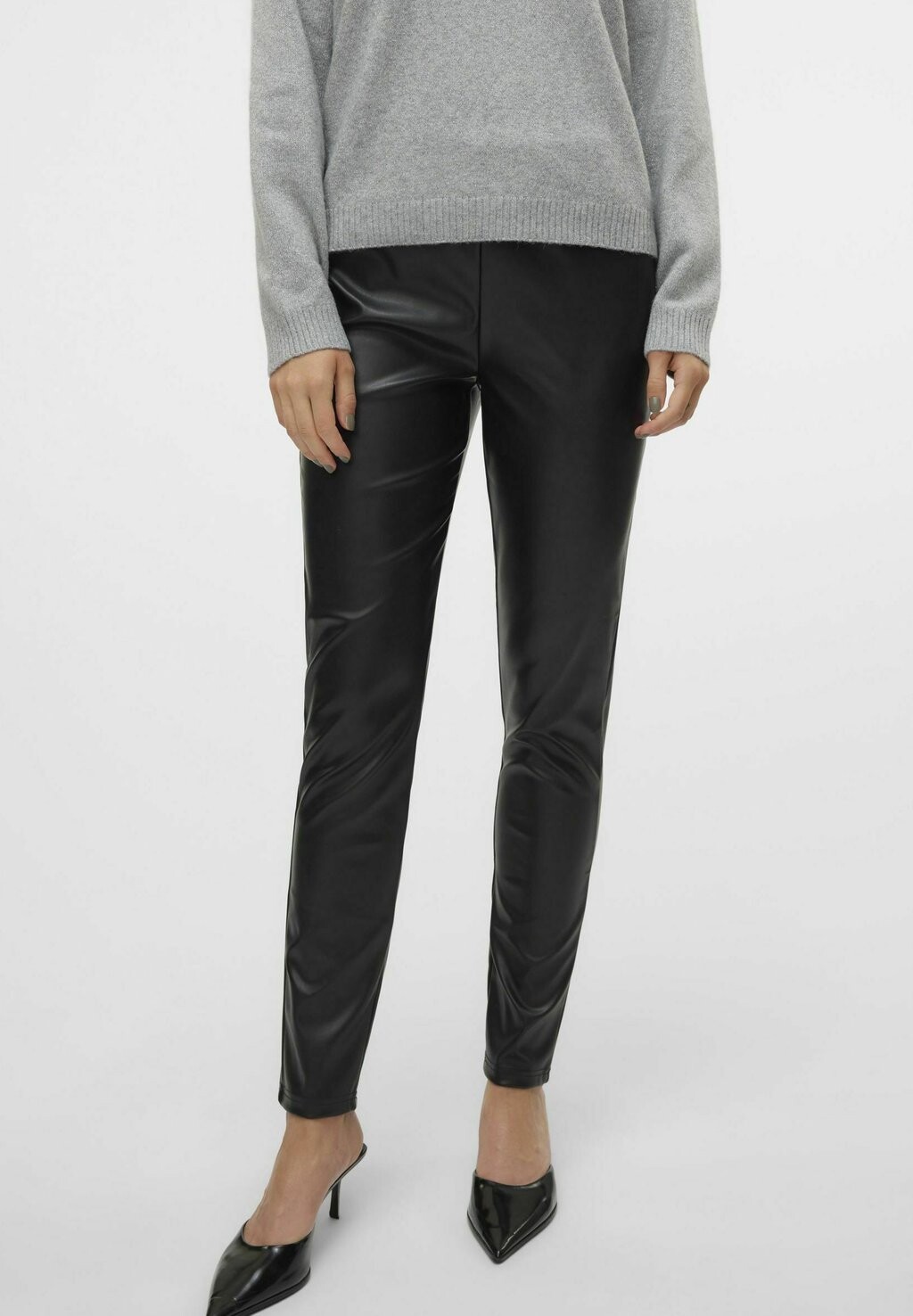 Леггинсы VMCIFF Leggings Vero Moda, черный
Леггинсы VMCIFF Leggings Vero Moda, черный