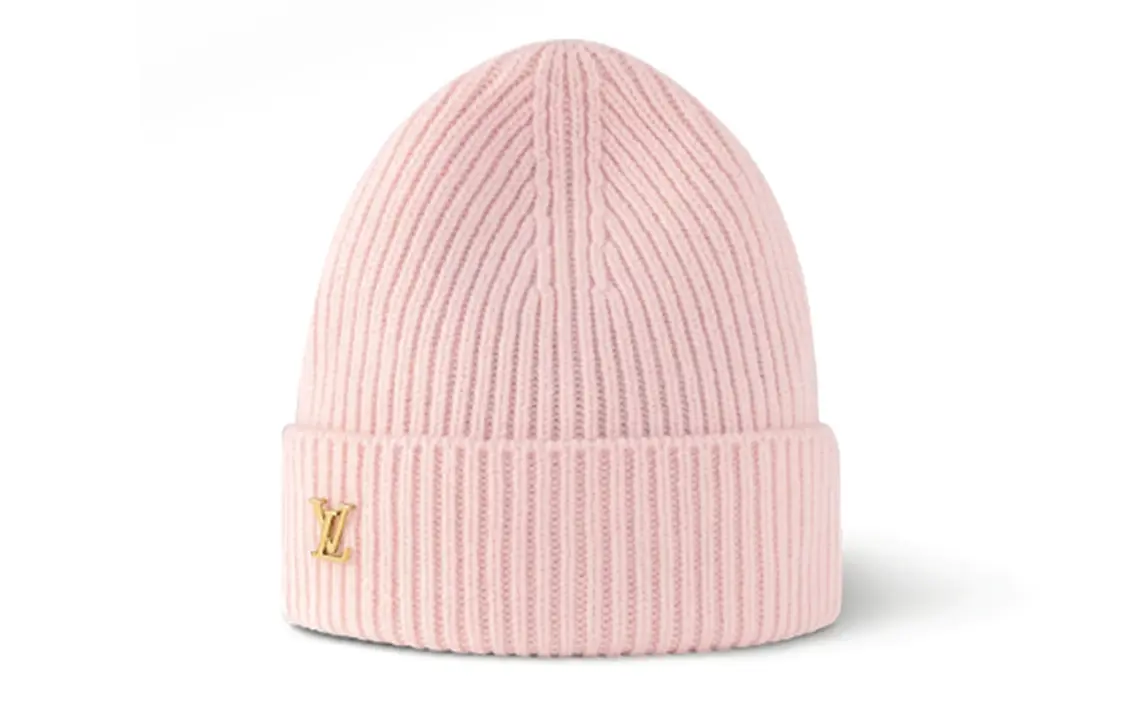 LOUIS VUITTON Женская шапка
LOUIS VUITTON Женская шапка
