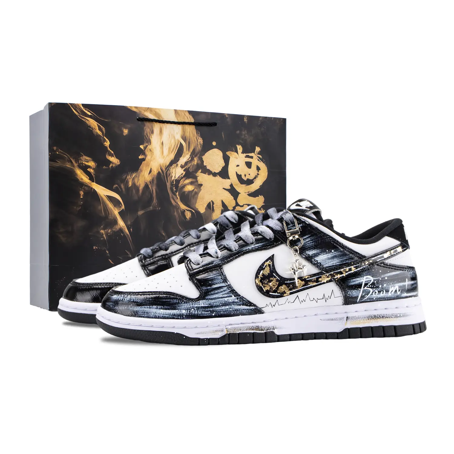 Nike Dunk Boom・Star Wave устойчивые к истиранию низкие кроссовки для скейтбординга Unisex Black Gold
Nike Dunk Boom・Star Wave устойчивые к истиранию низкие кроссовки для скейтбординга Unisex Black Gold