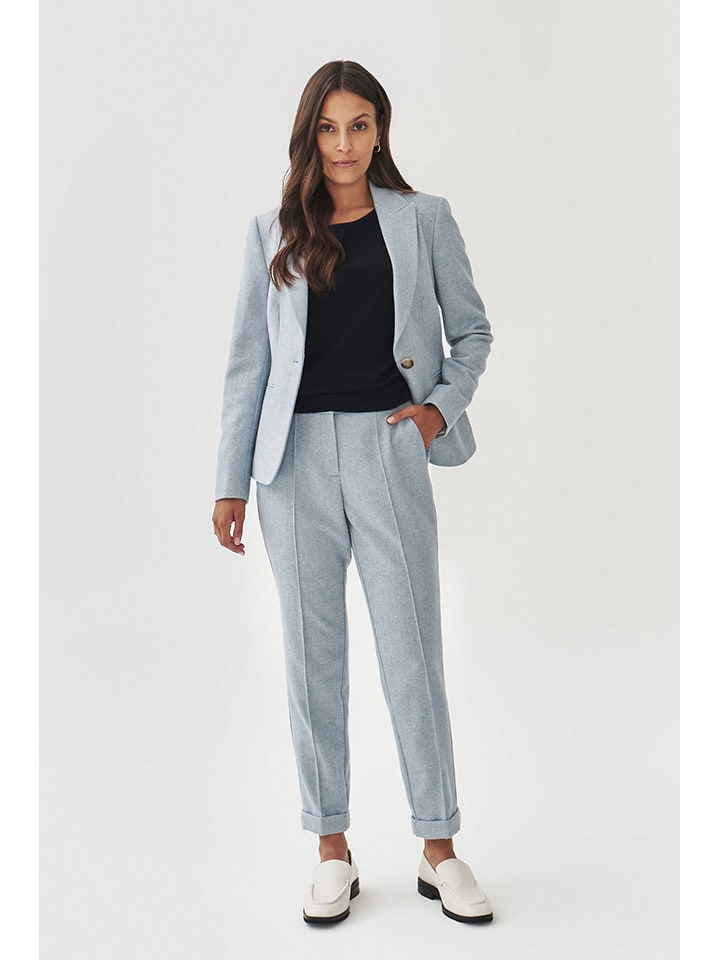 Брюки светло-голубого цвета TATUUM
Брюки светло-голубого цвета TATUUM