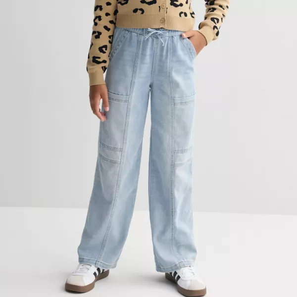 Уютные брюки-клеш со швом спереди для девочек 7-16 лет Vanilla Star, цвет light wash
Уютные брюки-клеш со швом спереди для девочек 7-16 лет Vanilla Star, цвет light wash