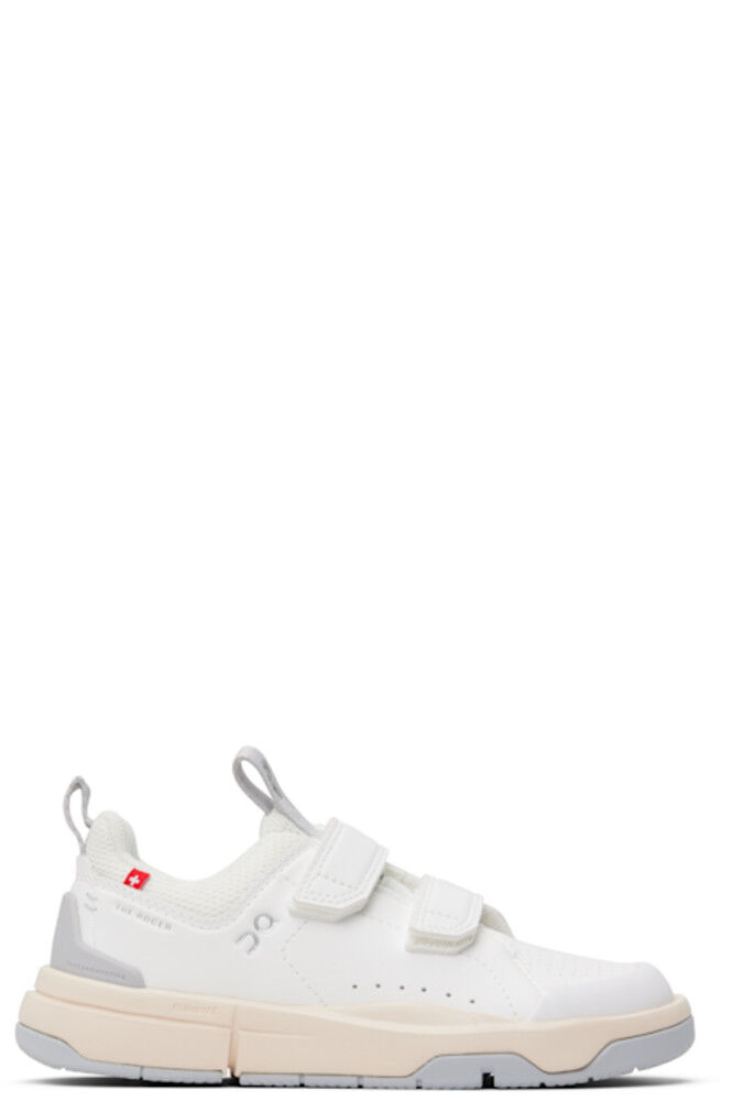 Белые кроссовки «THE ROGER» для маленьких детей On
Белые кроссовки «THE ROGER» для маленьких детей On