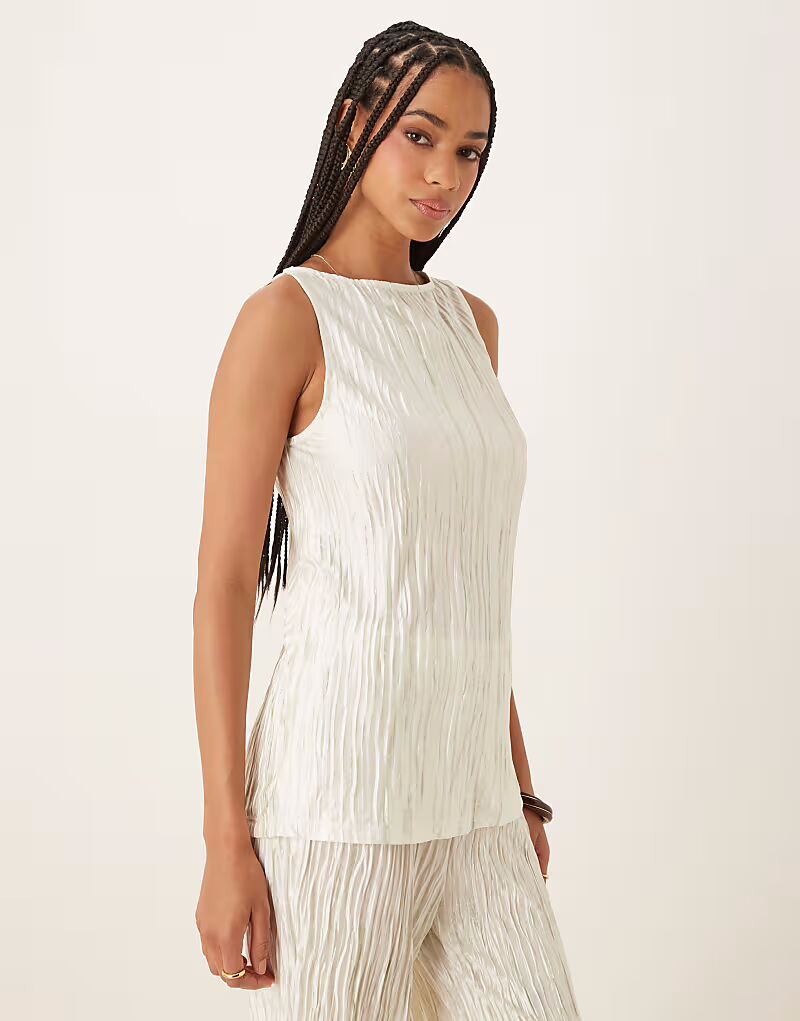 Топ без рукавов Vila plisse с разрезом по горловине, бледно-зеленый, с эффектом тай-дай
Топ без рукавов Vila plisse с разрезом по горловине, бледно-зеленый, с эффектом тай-дай