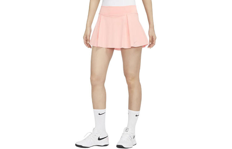 Спортивные шорты женские отбеливающие кораллово-красные Nike
Спортивные шорты женские отбеливающие кораллово-красные Nike