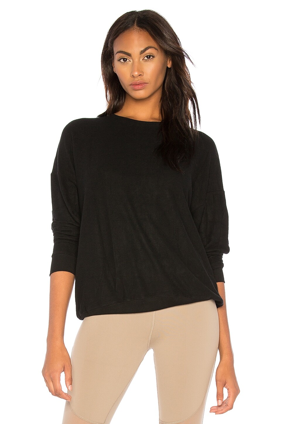 Сохо пуловер Alo, черный
Сохо пуловер Alo, черный