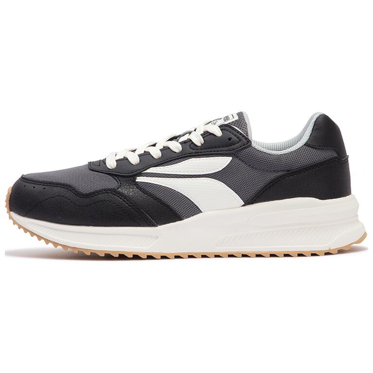 Мужские кроссовки Lifestyle с низким верхом цвета обсидиан черный/дымчато-серый 361°
Мужские кроссовки Lifestyle с низким верхом цвета обсидиан черный/дымчато-серый 361°