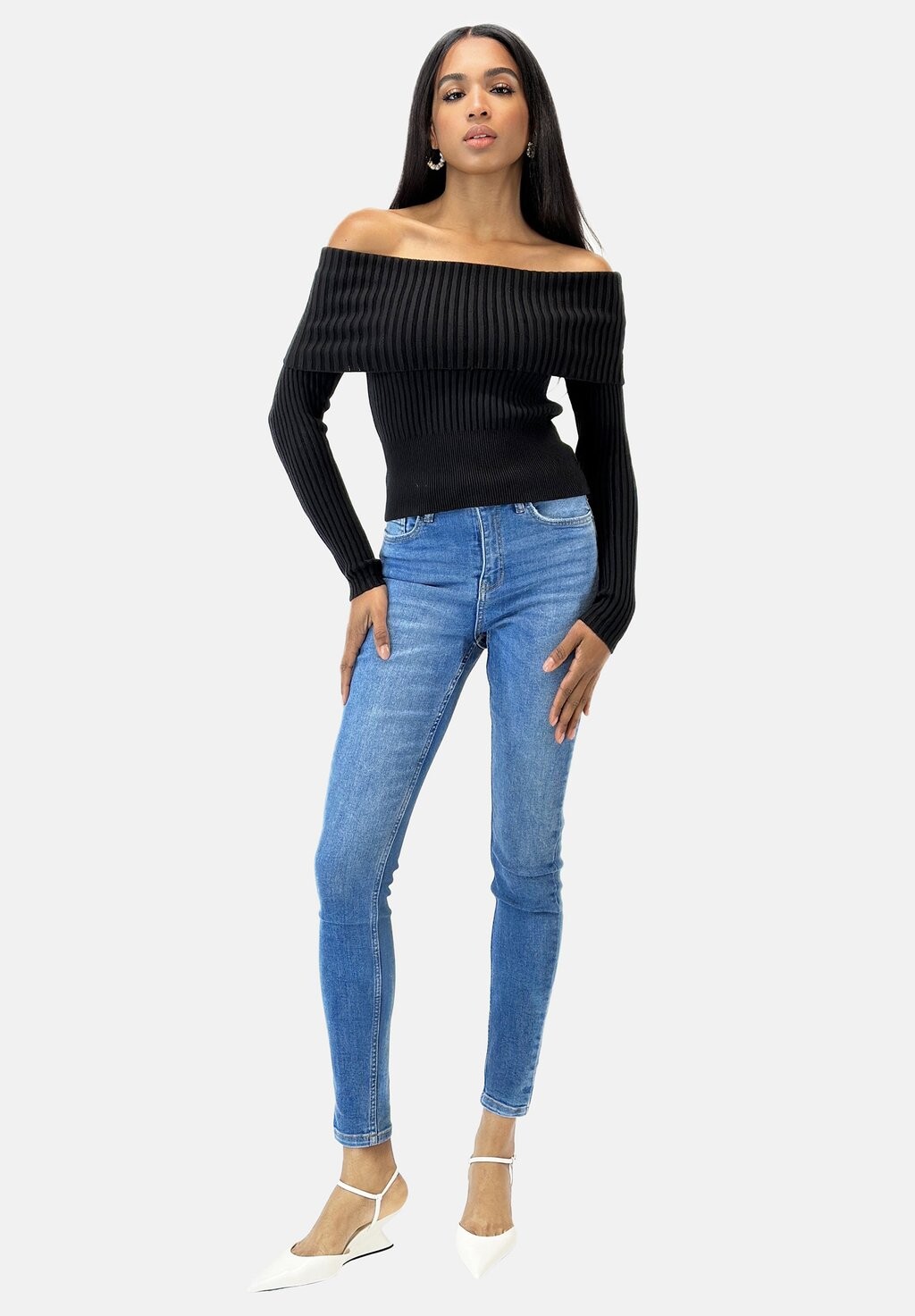 Джемпер Elara, черный
Джемпер Elara, черный