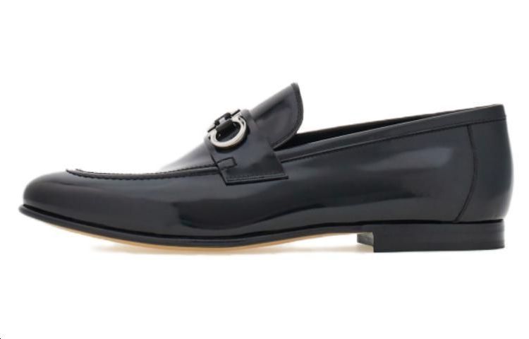 Кожаные лоферы с пряжкой Gancini Ferragamo, Black
Кожаные лоферы с пряжкой Gancini Ferragamo, Black