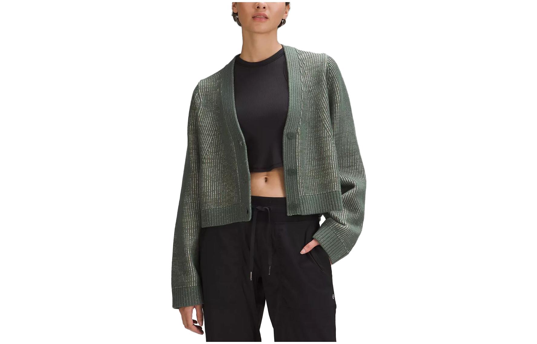 Трикотажная футболка Lululeman, зеленая
Трикотажная футболка Lululeman, зеленая