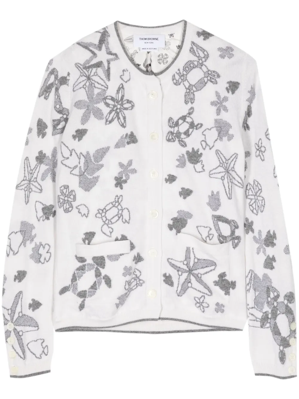 Кашемировый кардиган вязки интарсия THOM BROWNE, белый
Кашемировый кардиган вязки интарсия THOM BROWNE, белый