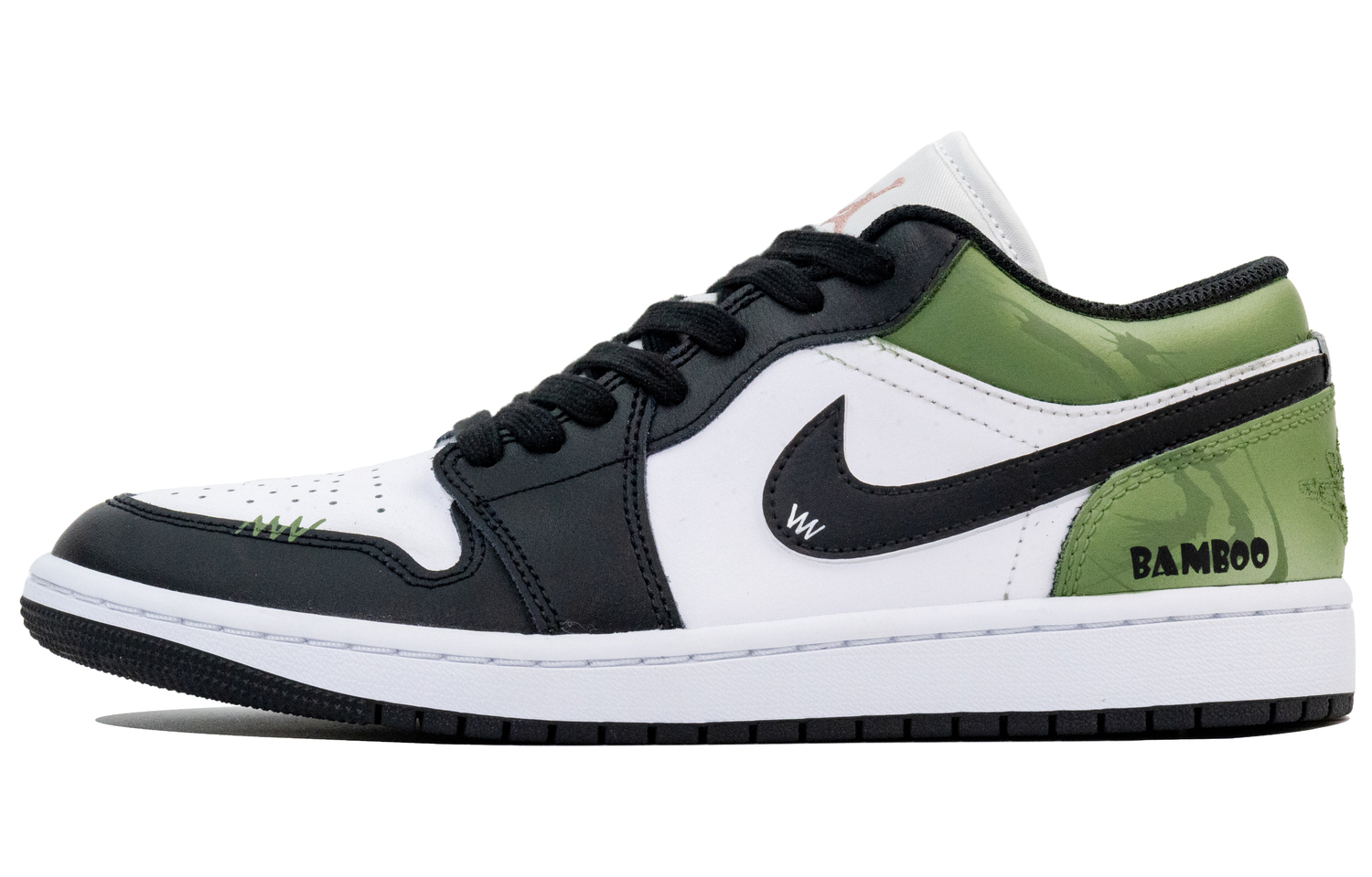 Jordan Кроссовки Unisex Black Green White с амортизацией Air 1, износостойкие, низкие, винтажные
Jordan Кроссовки Unisex Black Green White с амортизацией Air 1, износостойкие, низкие, винтажные