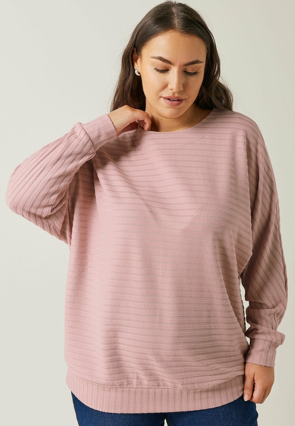 Джемпер Evans, светло-розовый
Джемпер Evans, светло-розовый