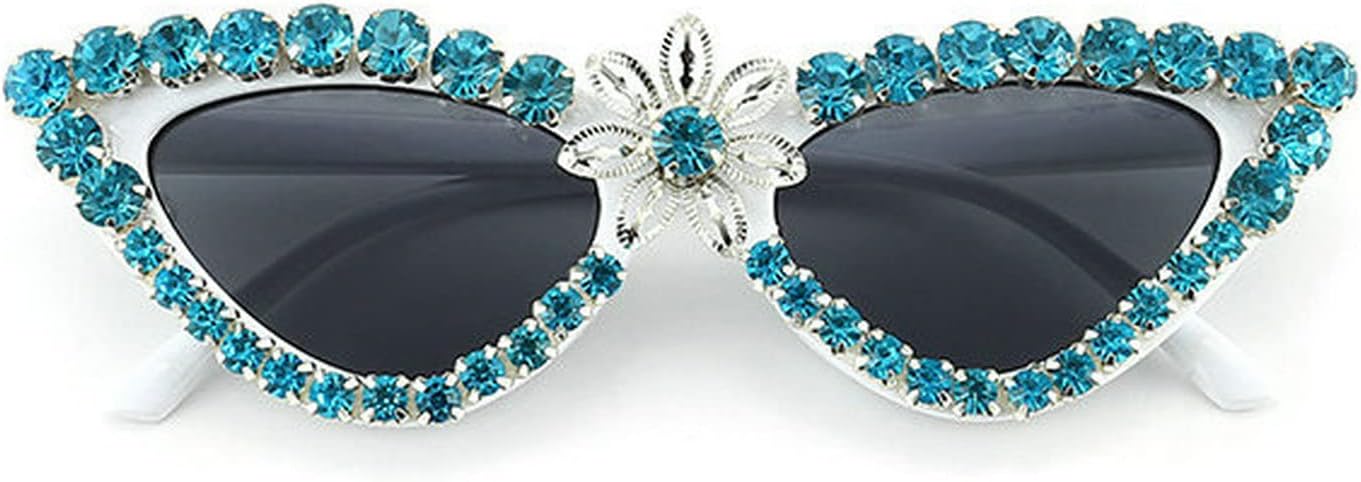 Роскошные солнцезащитные очки с блестящими стразами для женщин, винтажные очки «кошачий глаз» с бриллиантами, модные женские очки с защитой от УФ-излучения UV400 COTIA, Blue
Роскошные солнцезащитные очки с блестящими стразами для женщин, винтажные очки «кошачий глаз» с бриллиантами, модные женские очки с защитой от УФ-излучения UV400 COTIA, Blue
