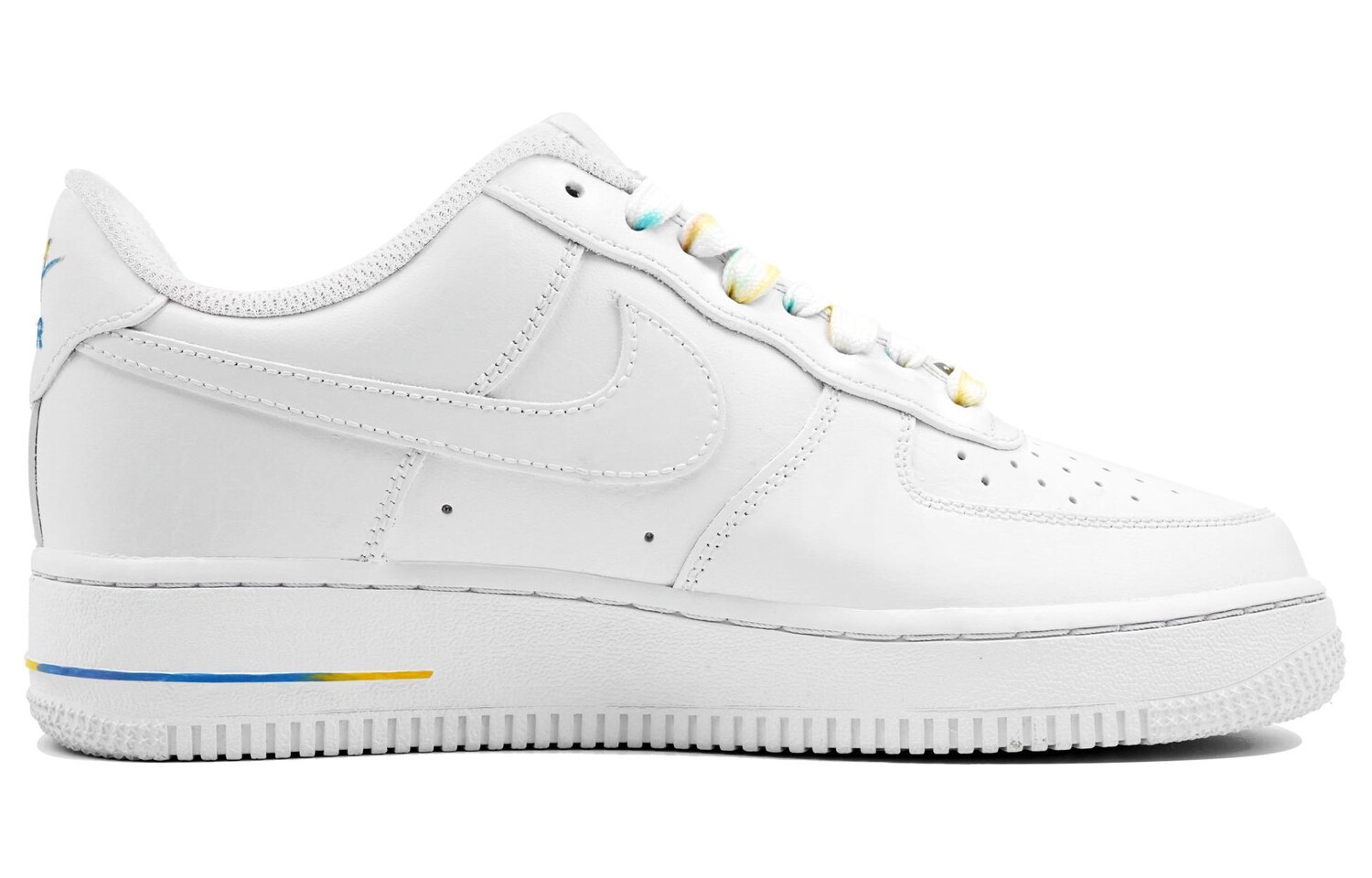 Мужские кроссовки для скейтбординга Nike Air Force 1, White 
Мужские кроссовки для скейтбординга Nike Air Force 1, White