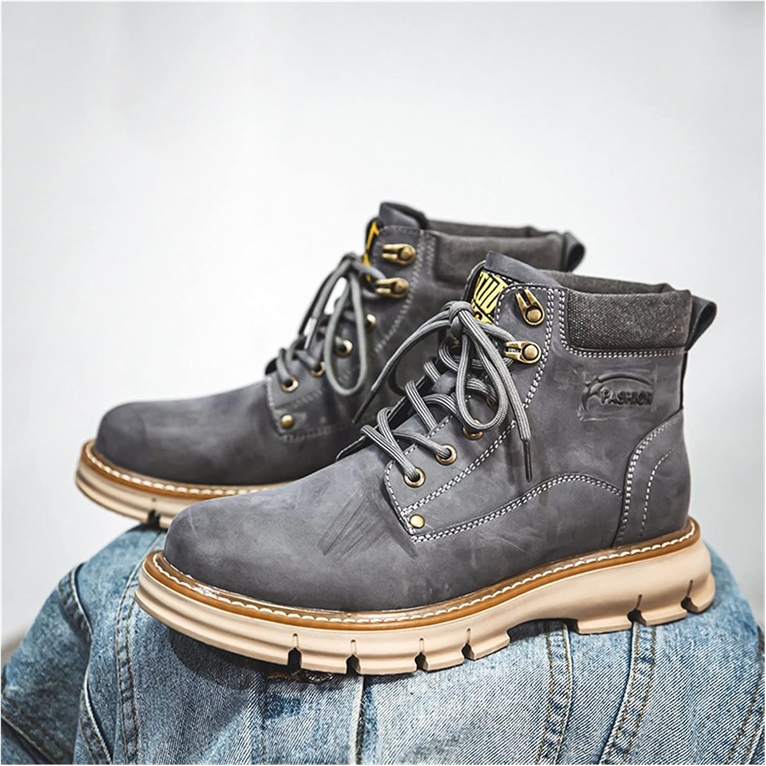 Высокие туристические ботинки, ботинки на щиколотку для мужчин, винтажные модные высокие пустынные ботинки, удобная кожаная защитная обувь, противоскользящая для прогулок на улице, верховой езды и работы в саду Rishengchang, Desert 41 EU
Высокие туристические ботинки, ботинки на щиколотку для мужчин, винтажные модные высокие пустынные ботинки, удобная кожаная защитная обувь, противоскользящая для прогулок на улице, верховой езды и работы в саду Rishengchang, Desert 41 EU