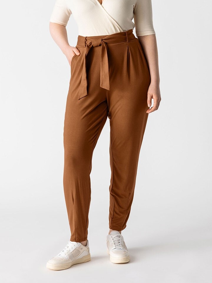 Тканевые брюки Les Lunes Hose Jade, светло-коричневый
Тканевые брюки Les Lunes Hose Jade, светло-коричневый