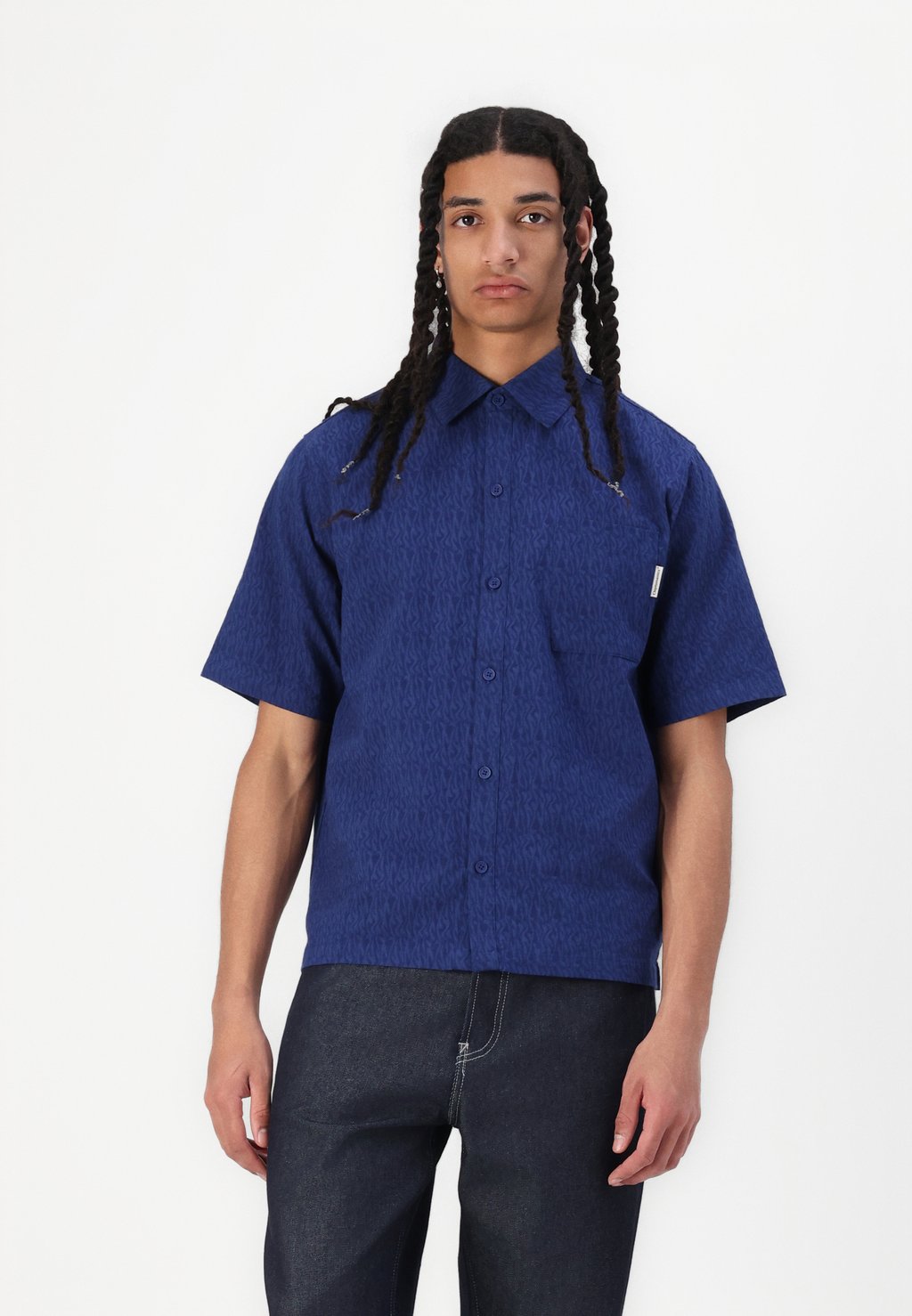 Рубашка FACEMELTER Cleptomanicx, темно-синий
Рубашка FACEMELTER Cleptomanicx, темно-синий