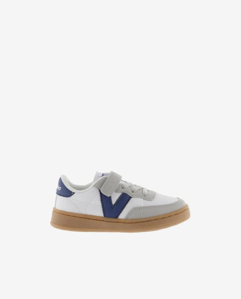 Детские спортивные кроссовки с контрастными вставками и эластичным шнурком Victoria, темно-синий
Детские спортивные кроссовки с контрастными вставками и эластичным шнурком Victoria, темно-синий