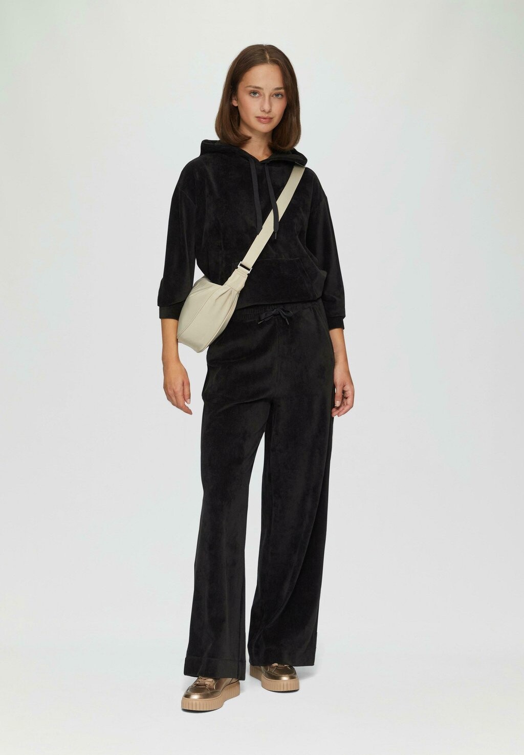 Толстовка с капюшоном STRUKTUR s.Oliver, черный
Толстовка с капюшоном STRUKTUR s.Oliver, черный