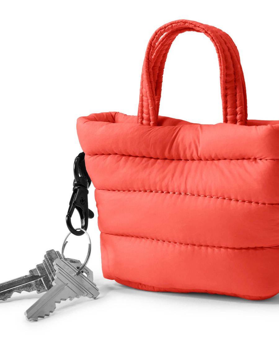 Сумка-тоут Micro Wanderweight Lands' End, Sunset poppy
Сумка-тоут Micro Wanderweight Lands' End, Sunset poppy