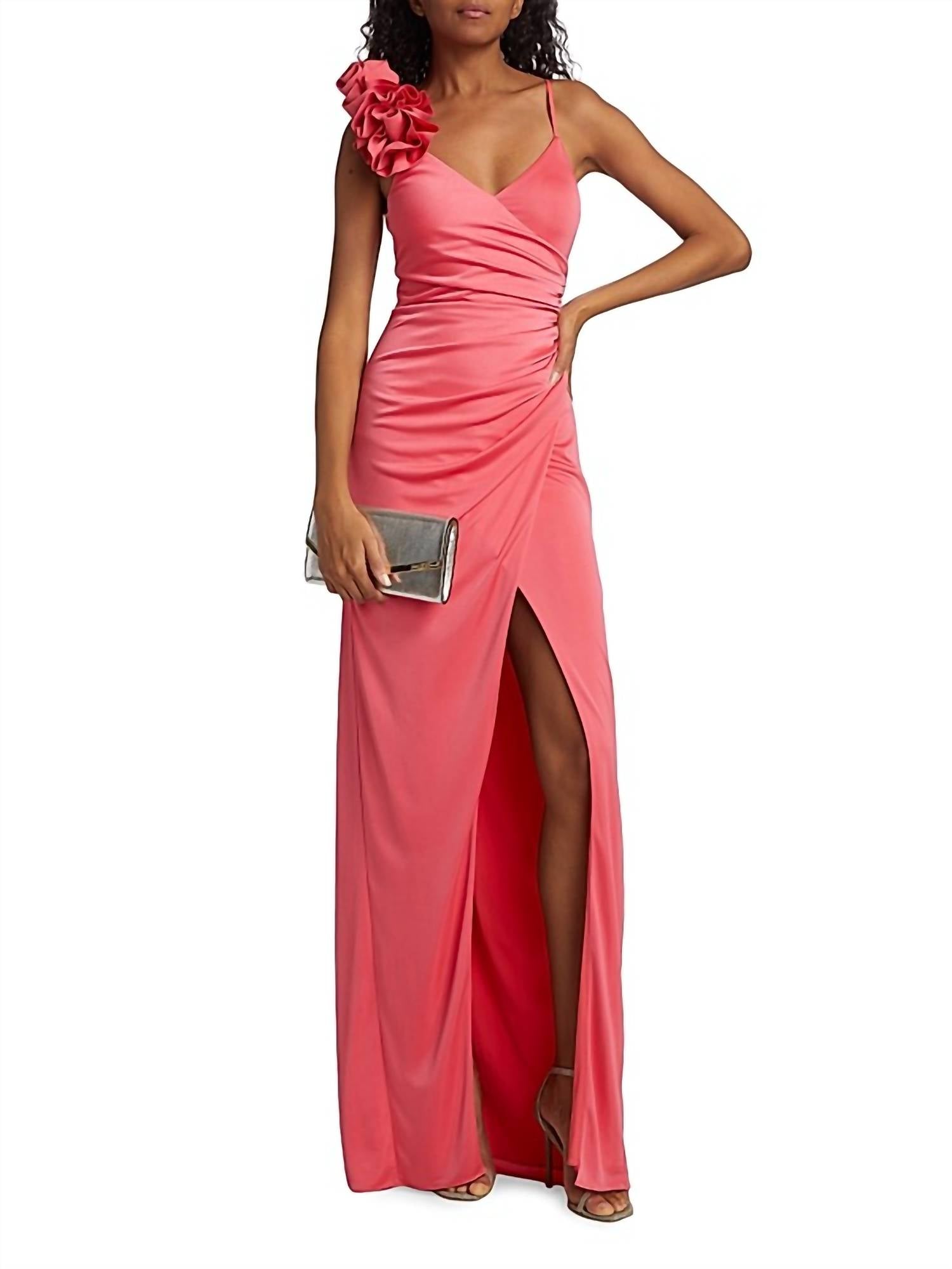 Женское длинное платье Rosa Jersey в цвете Calypso Coral Ml Monique Lhuillier, Calypso Coral
Женское длинное платье Rosa Jersey в цвете Calypso Coral Ml Monique Lhuillier, Calypso Coral