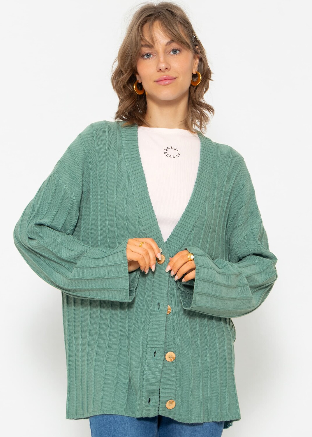 Кардиган SASSYCLASSY Oversize Strick, зеленый
Кардиган SASSYCLASSY Oversize Strick, зеленый