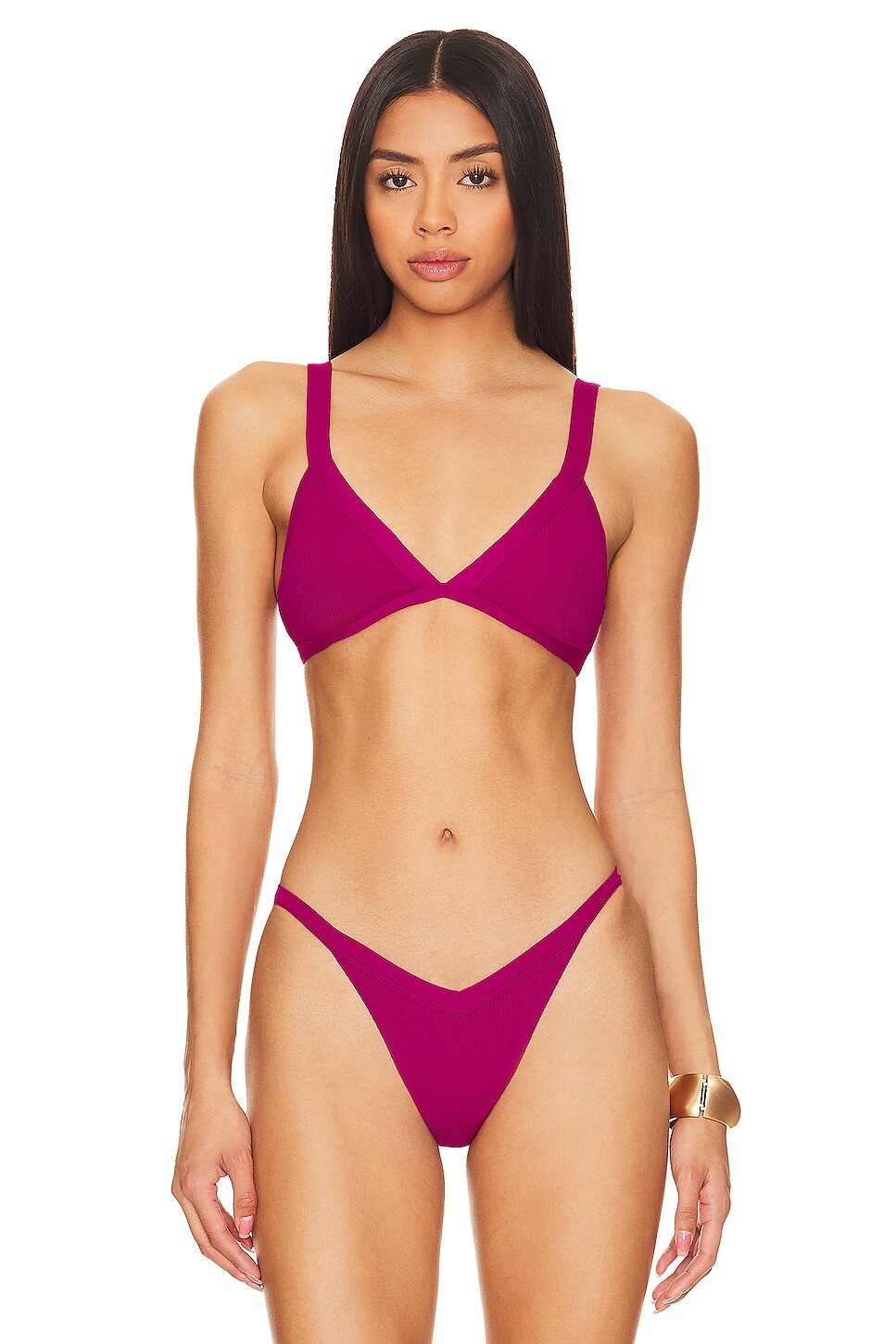 Фарра топ Lspace, цвет berry
Фарра топ Lspace, цвет berry