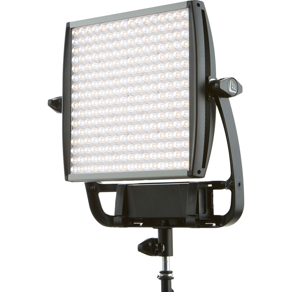 Светодиодная панель Litepanels Astra 6X Bi-Color LED
Светодиодная панель Litepanels Astra 6X Bi-Color LED
