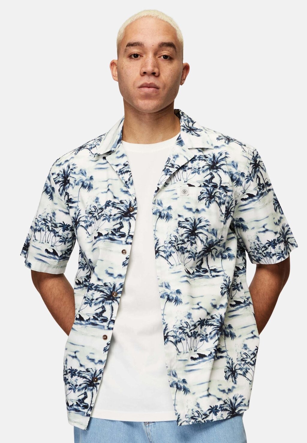 Рубашка HAWAII Honesty Rules, синий
Рубашка HAWAII Honesty Rules, синий