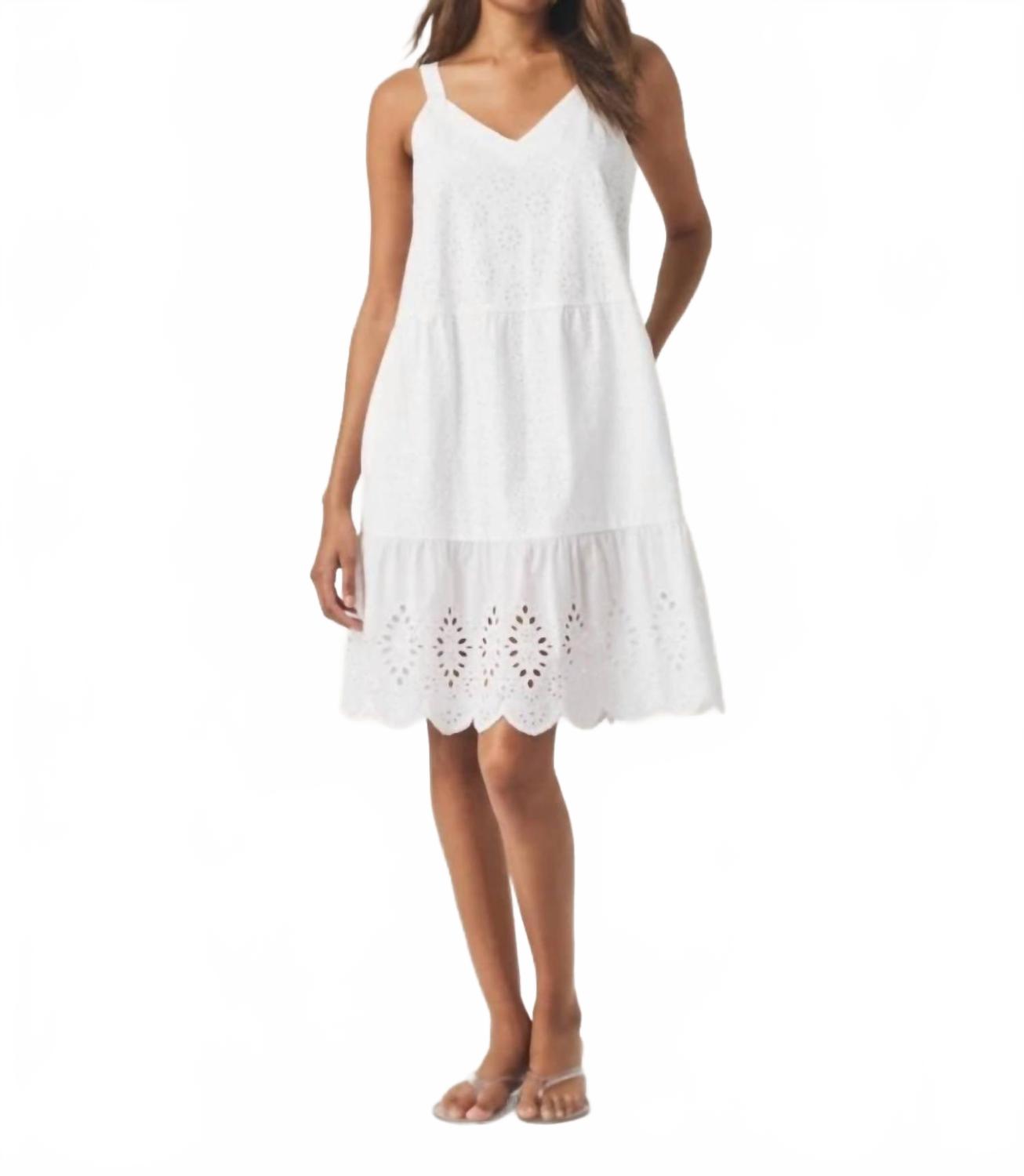 Белое платье с люверсами Splendid
Белое платье с люверсами Splendid