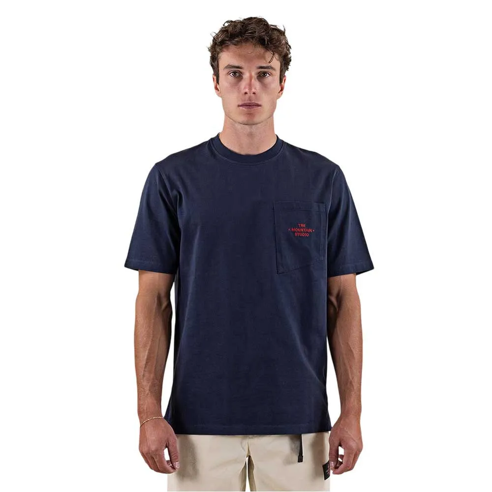 Футболка с коротким рукавом The Mountain Studio Pocket, синий
Футболка с коротким рукавом The Mountain Studio Pocket, синий