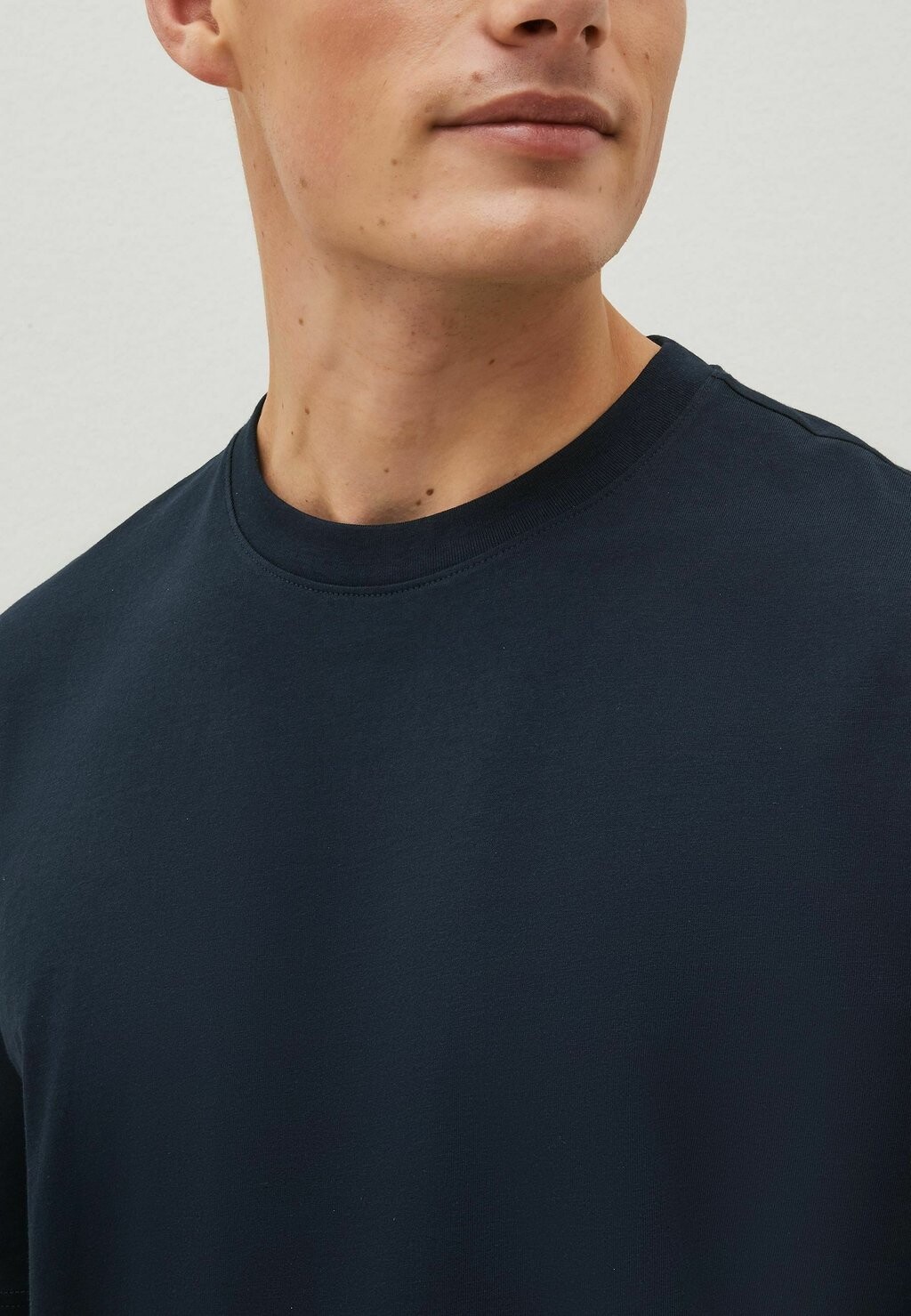 Базовая футболка Next, темно-синяя Essential Crew Neck, Синий, Базовая футболка Next, темно-синяя Essential Crew Neck
Базовая футболка Next, темно-синяя Essential Crew Neck, Синий, Базовая футболка Next, темно-синяя Essential Crew Neck